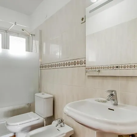 Coastal Retreat By Lovelystay Apartamento