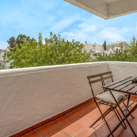 Coastal Retreat By Lovelystay *